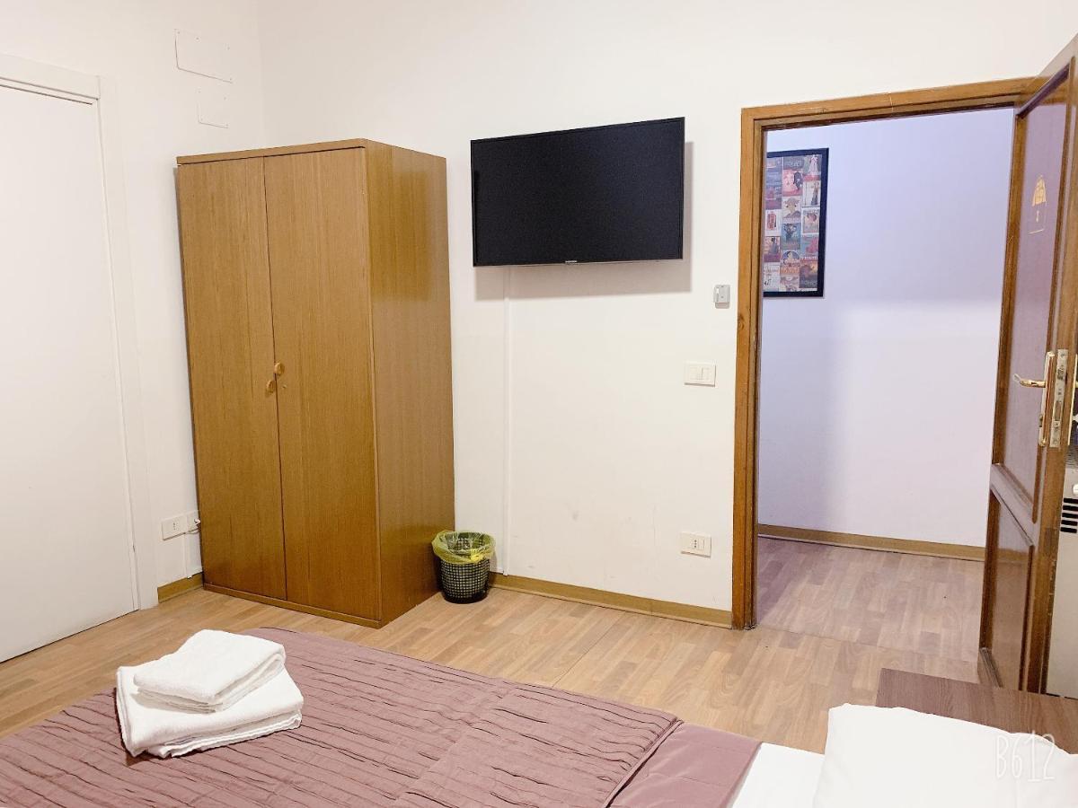 Rm Guest House Řím Exteriér fotografie